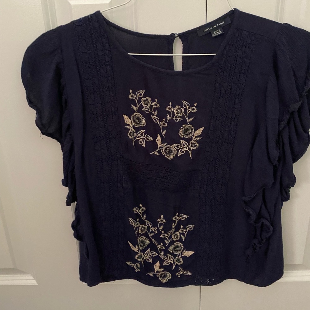 American Eagle Floral Blue Blouse